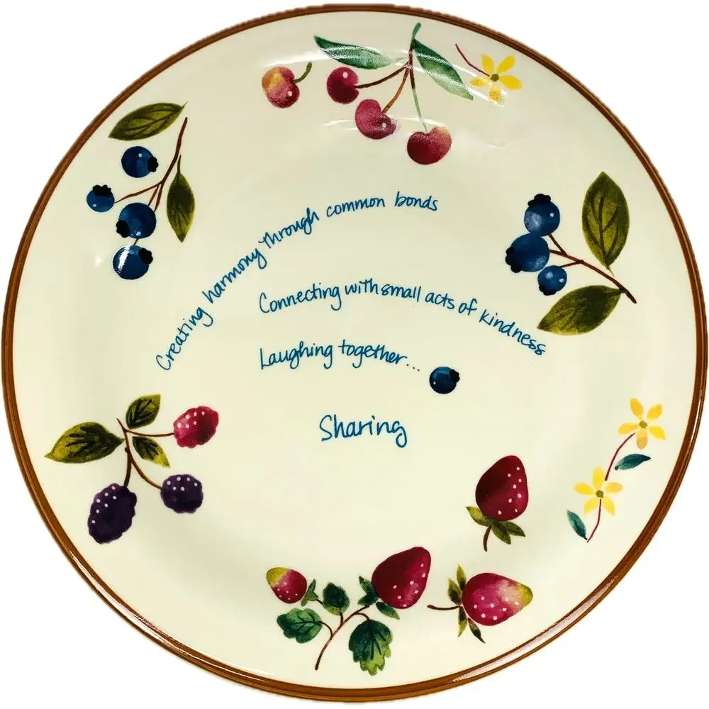 Longaberger Berry Serving Plate 10 inch Cream Fruit Motif Verse 31144‎